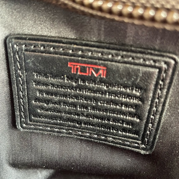 TUMI 2 wheel Brown Carry-On - Picture 2 of 15